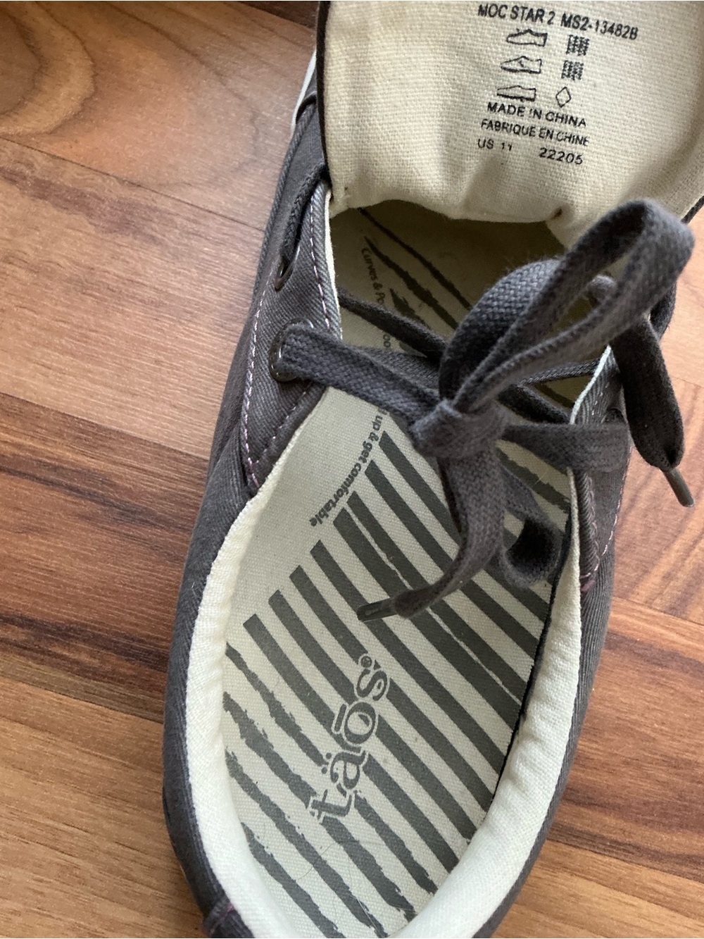 Taos Footwear Charcoal Canvas Lace-Up Sneakers - Picture 7 of 9